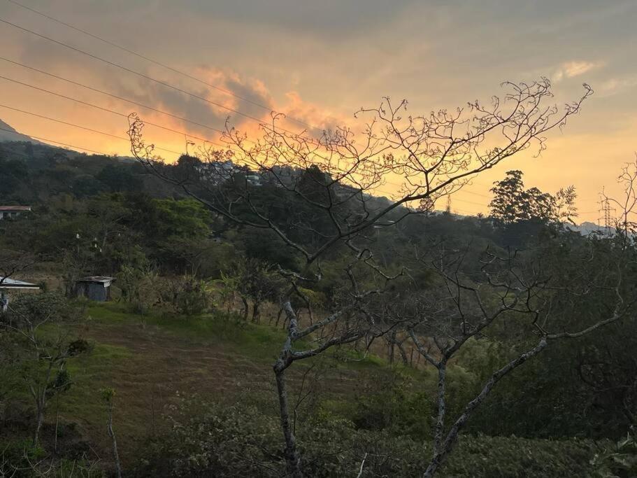 Casa De Las Brujas Escazu ภายนอก รูปภาพ